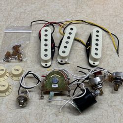 Fender Vintera 50s Modified Stratocaster Pickups and Electronics