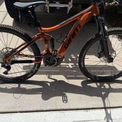 Giant E Stance 2023