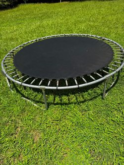 Trampoline