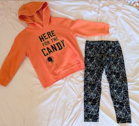 Toddler Halloween Hoodie Set - Size: 4T