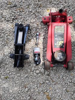 2 jacks