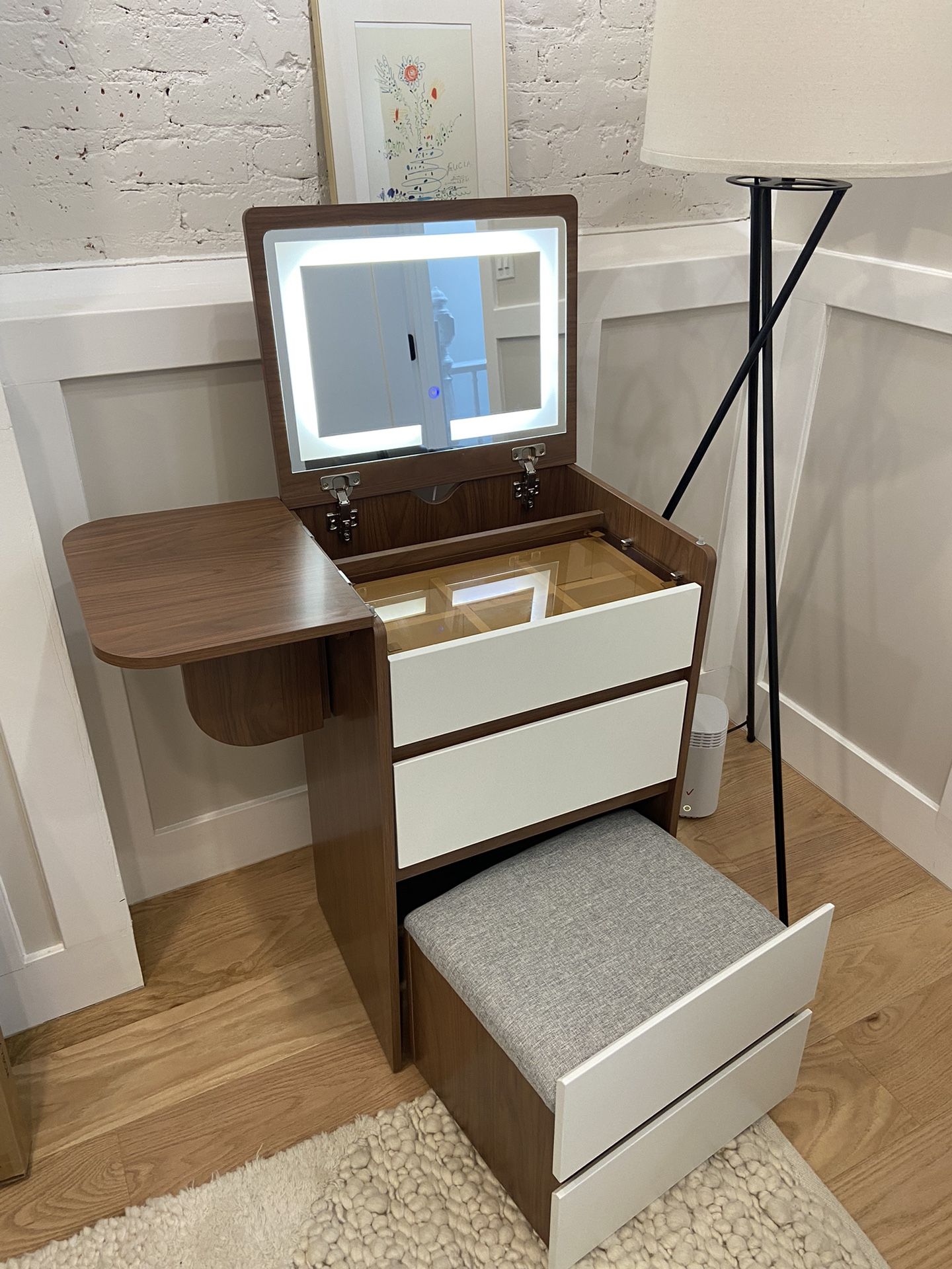 Vanity Desk With Mirror, Lights, And Outlet