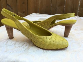 Bottega Veneta Intrecciato Lambskin sling back heels sandals * Women's Size 7.5