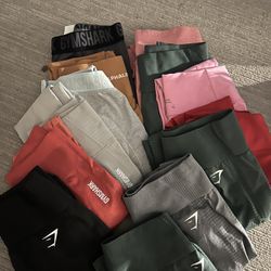 Gym Shark Legging And Sports Bras Plus Other Brands L Size 80$ For All 