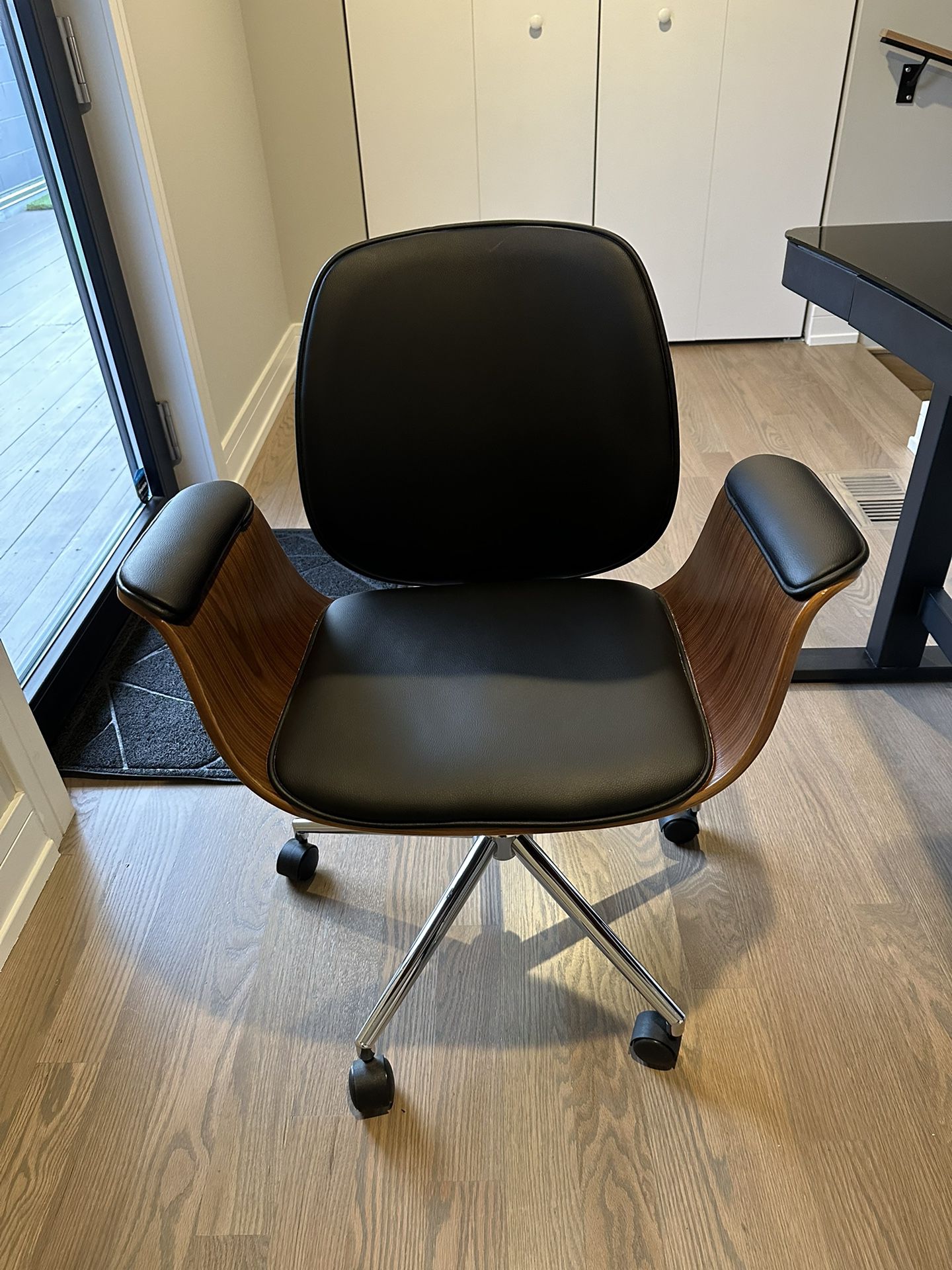 Modern Office chair