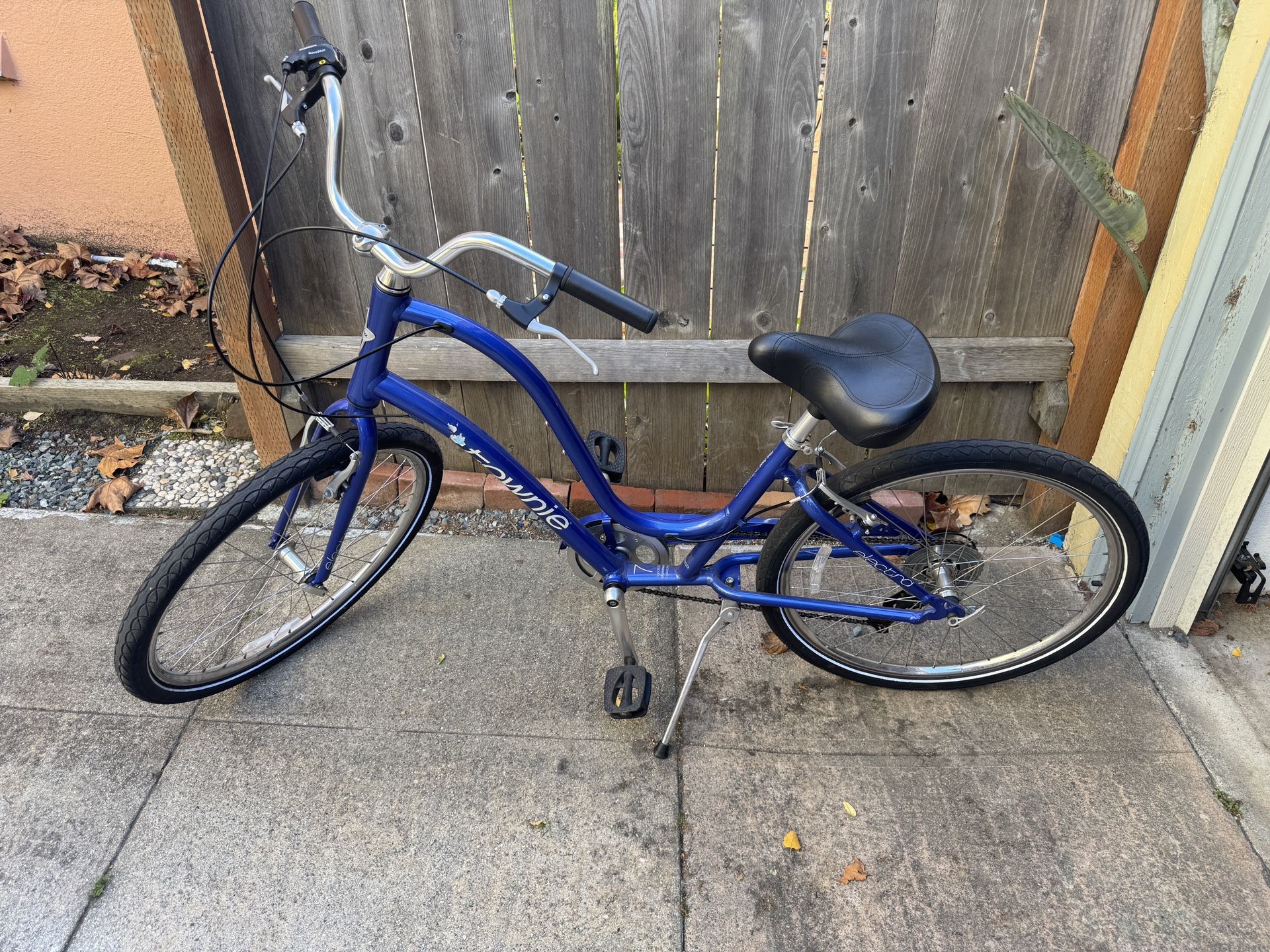 Townie 7 Speed Cruiser