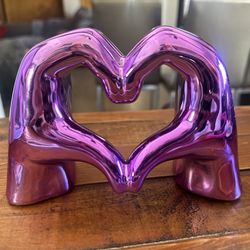Heart hands art decor