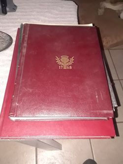 1993 Britannica Book Of The Year