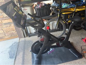 Peloton Bike Plus - great shape!