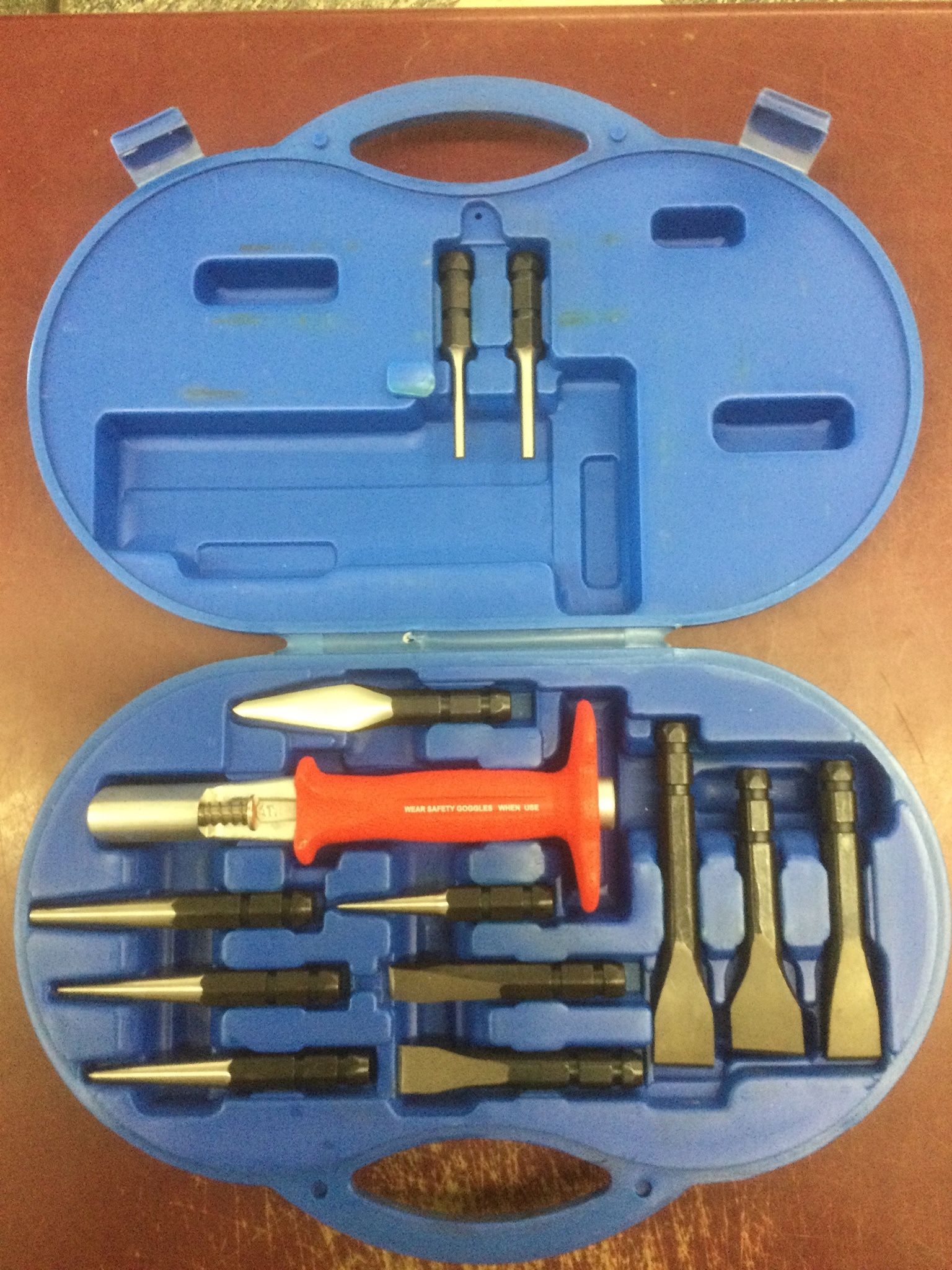 Astro Pneumatic Interchangeable Chisel And Punch Set Quick Change