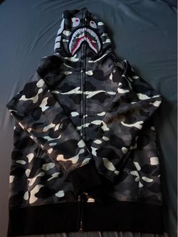 Bape Hoodie Size M