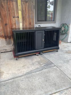 Black Double Sided Dog/Animal Crate/Kennel