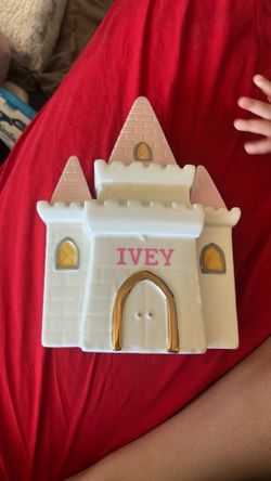 Princess piggy bank Ivey