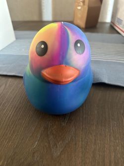 Squeezy duck squishy
