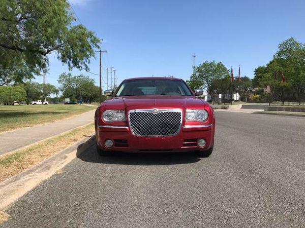 2008 Chrysler 300 hemi for Sale in San Antonio, TX - OfferUp