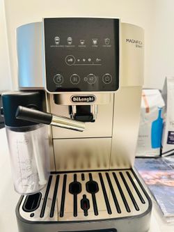 DeLonghi Magnifica Start Coffee Machine