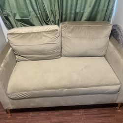 Tan Comfortable Love Seat / Couch / sofa