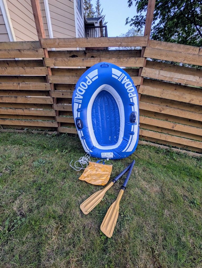 River Raft With Oars, Patch Kit, Carry Bag