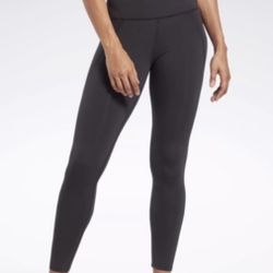 Reebok Lux High rise tight, Size: XS, Brand new