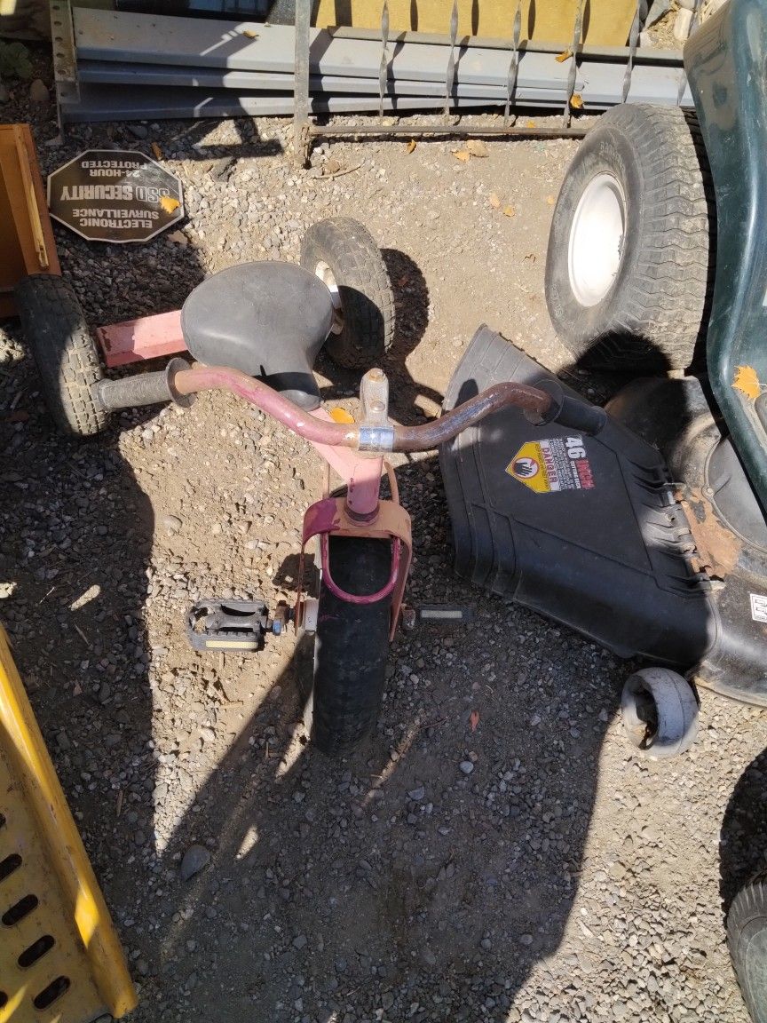 Trycikle,Car Ramps,Where Dollys,3 Panels Of Rod Iran