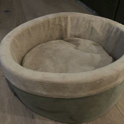 Large Heated Pet Bed