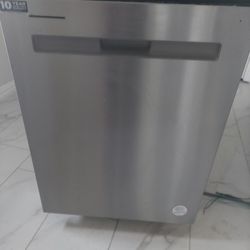 Maytag Dishwasher 