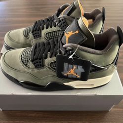 Air Jordan 4 Retro Undefeated 2025 Size 9 Authentic