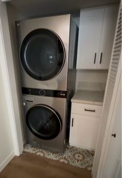 Gray LG Washer/Dryer (4.5cu ft washer and 7.4 cu ft dryer)