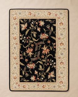 Elegant Floral Area Rug – Classic Traditional Design