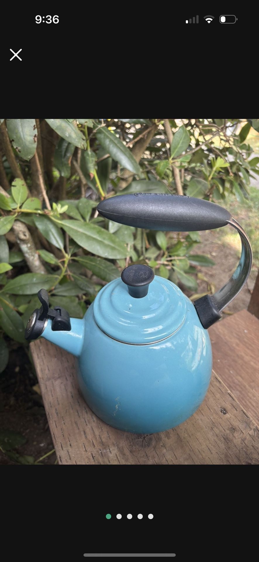 LOW PRICE MOVING- LE CREUSET $165 + TAX RETAIL TEA KETTLE TEA POT 