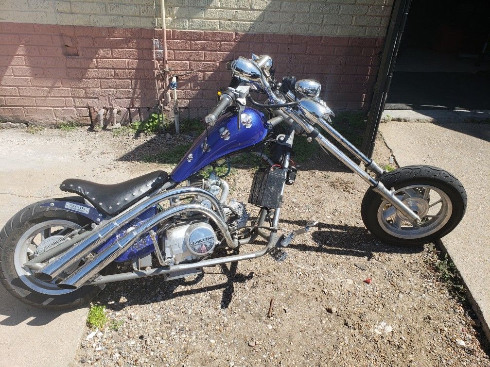 Mini chopper motor bike