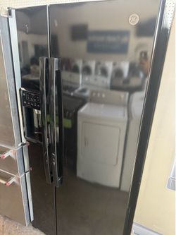 GE side-by-side refrigerator only $499