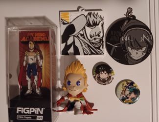 My hero academia anime bundle pin Keychain figure