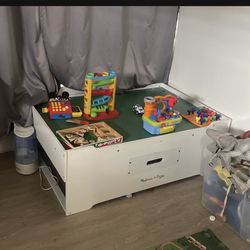 Melissa And Doug Toy Table
