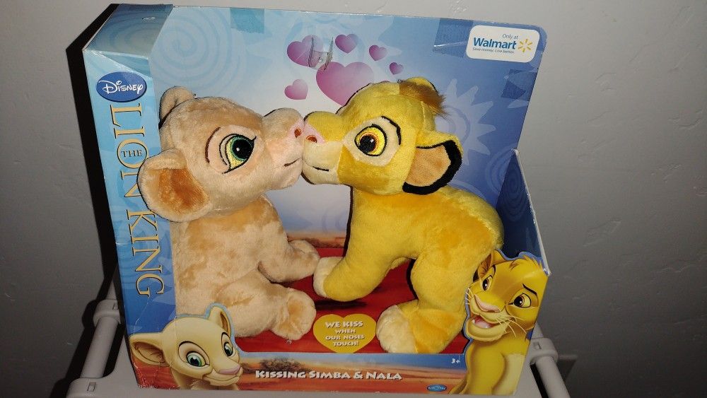 Vintage Disney Lion King ( Simba & Nala Magnetic Kissing Plush Set