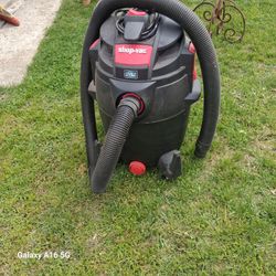 SHOP VACUUM