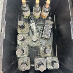 The large large size empty bottle