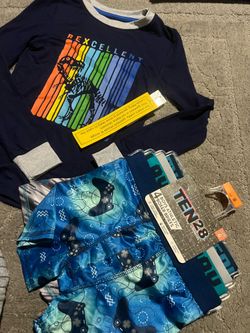 Boys clothes Sz 6 with tags
