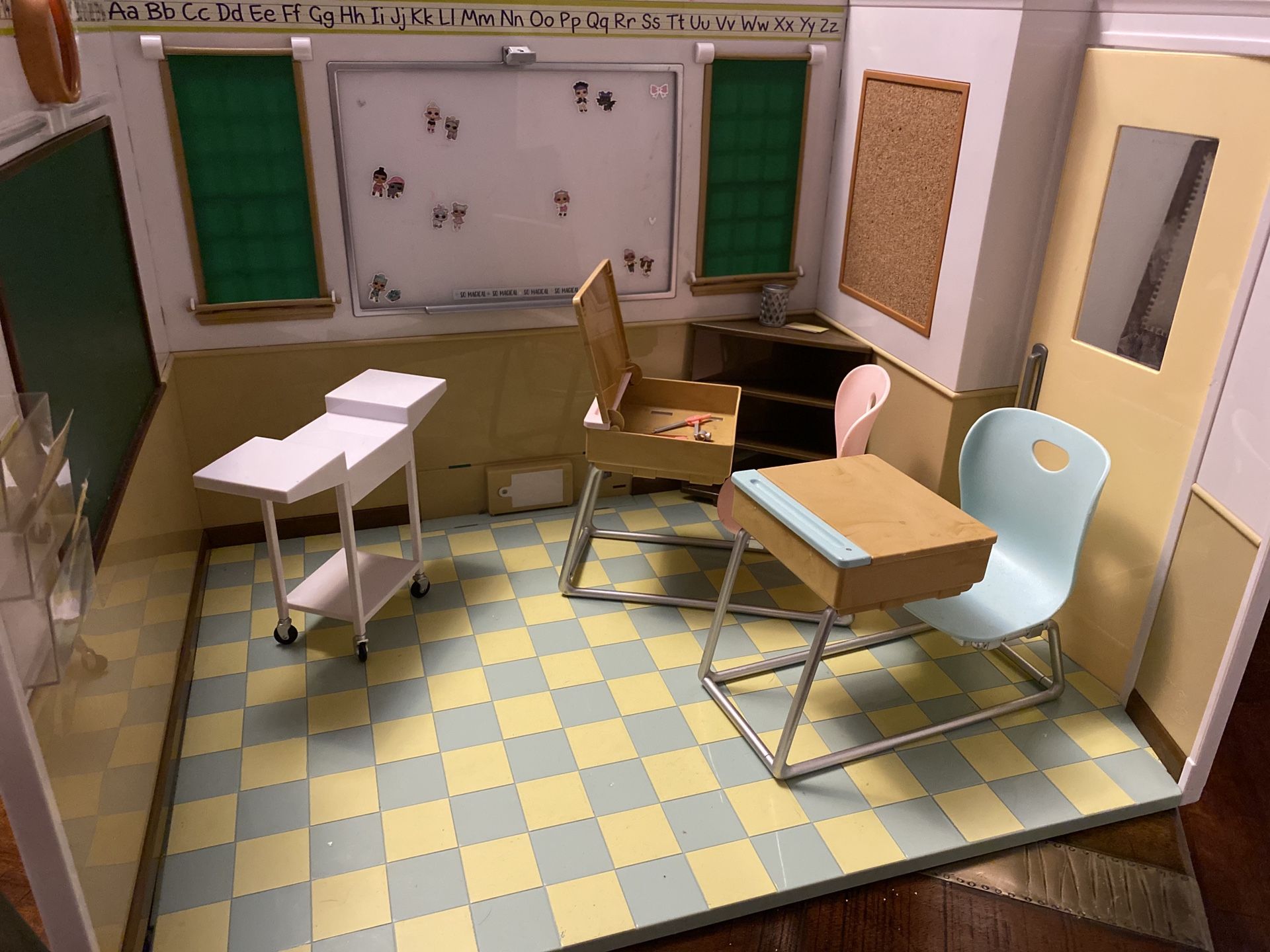 Doll house - Classroom our generation