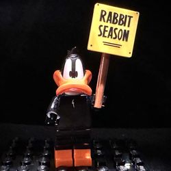 Lego Custom Daffy Duck Minifigure