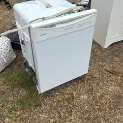 Fridgidaire Dishwasher FREE