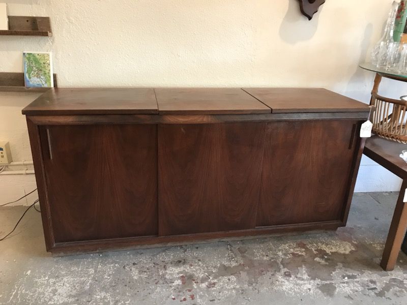 Mid Century Barzilay vintage stereo cabinet console