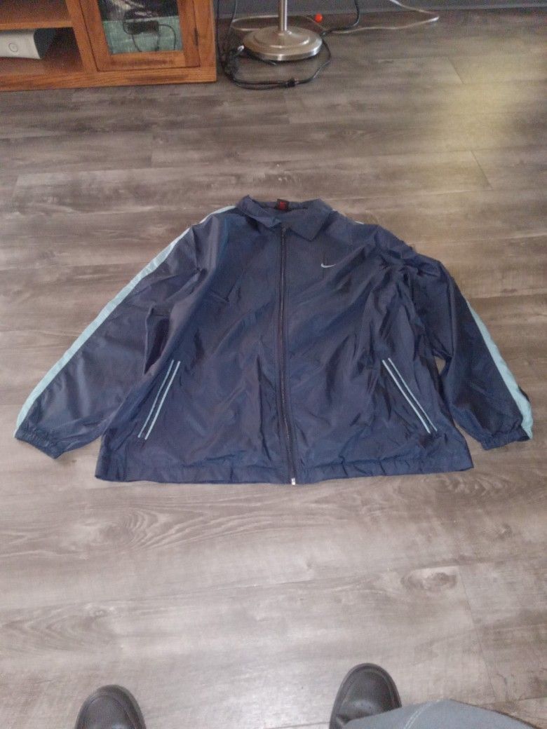 nike windbreaker size xl