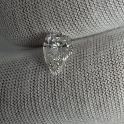 1.06 Carat Natural Pear Cut Diamond 