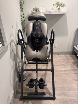 Innova Inversion table with heat and massage