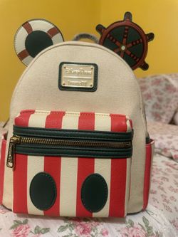 Loungefly mini backpack