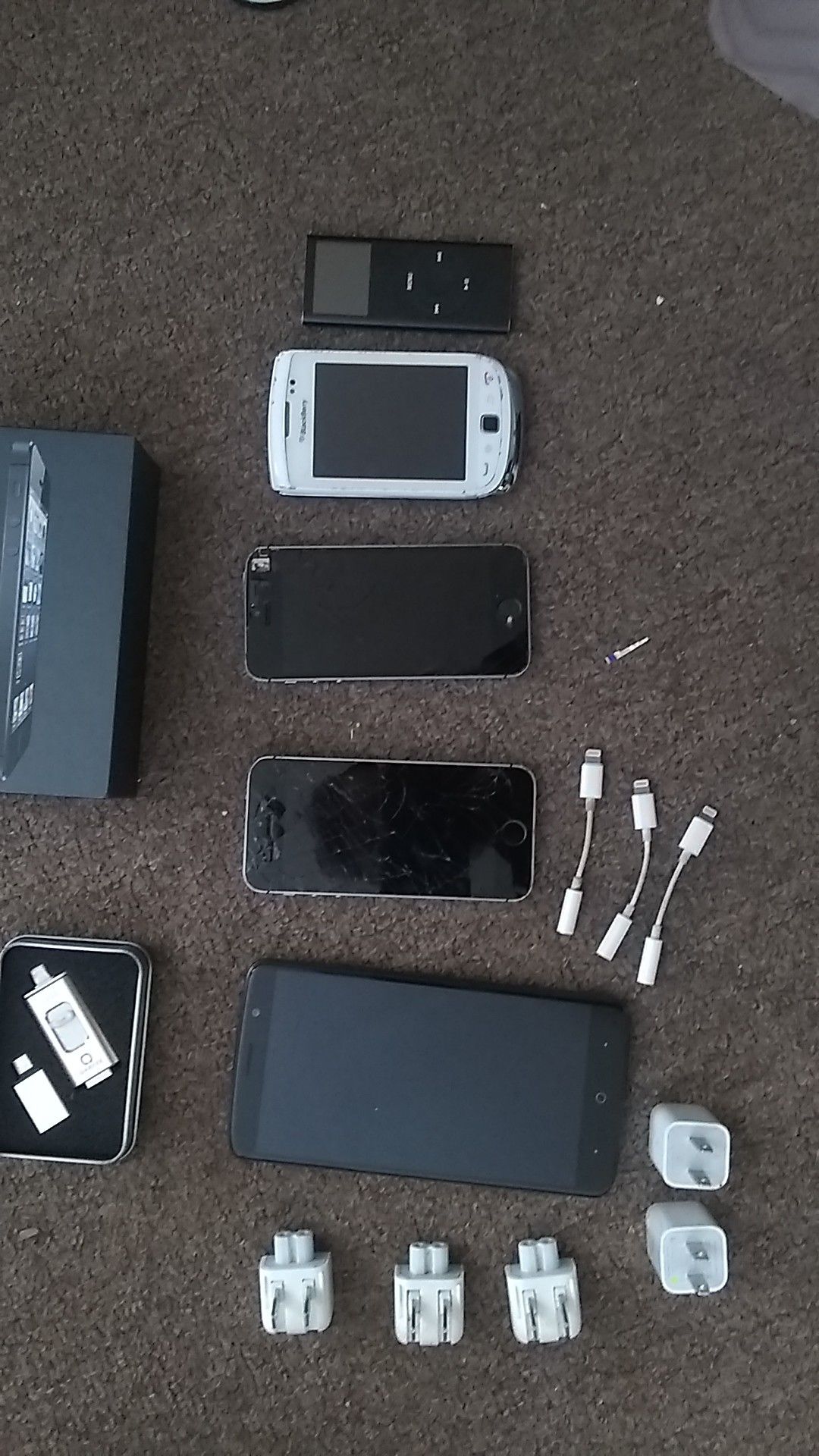 Lot of apple & Android a etc *