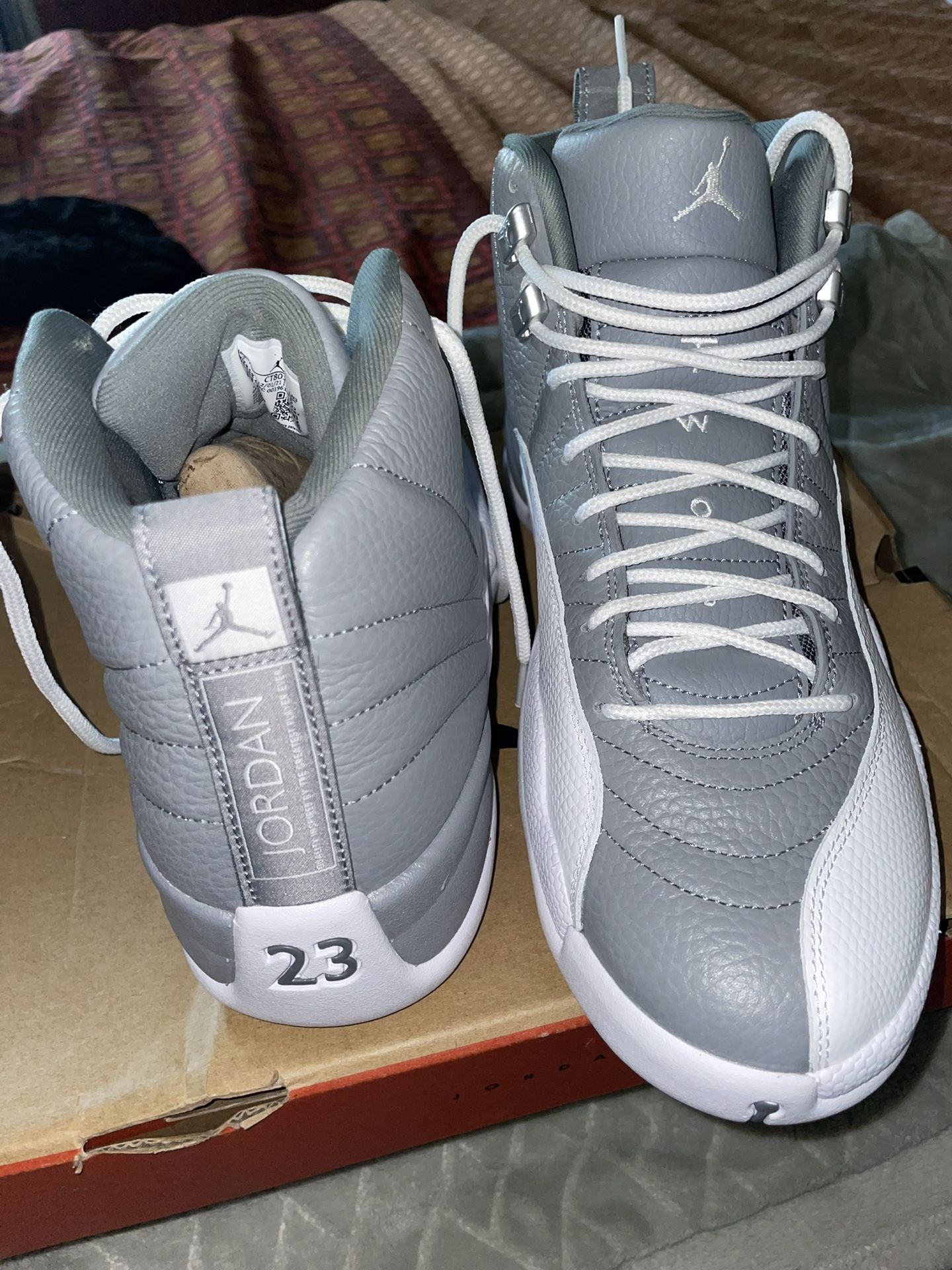Jordan 12’s Retro ‘Stealth’ (Size 11 Men)