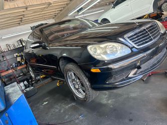 2003-2006 Mercedes S55 w bad engine 140k  parting out