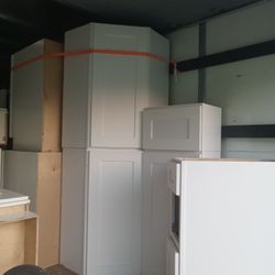 Complete  Kitchen  14x10 Plus Pantry 